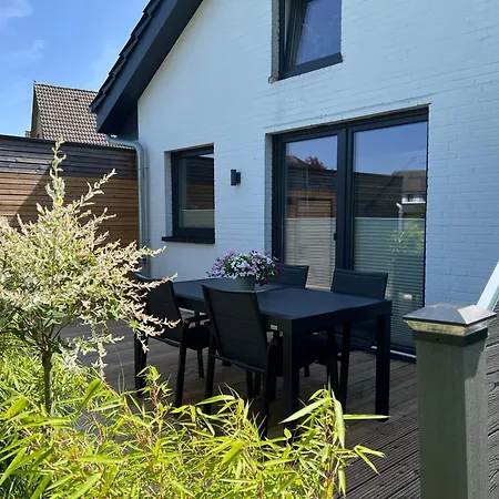 Kuesten-bude Feriehus